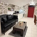 Lithos Traditional House Areopoli