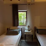 بيت للعطل Lithos Traditional House أريبوليس