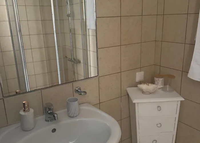 Lithos Traditional House 度假居 *